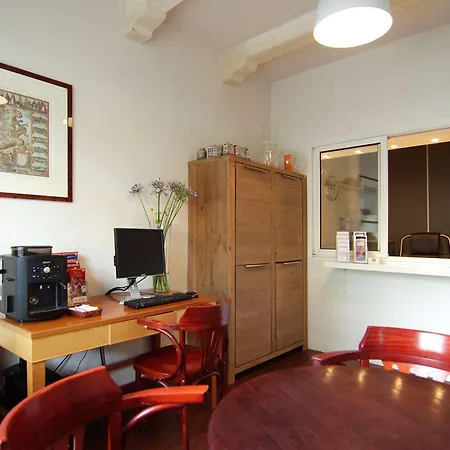 Flower Market Szálloda Amszterdam