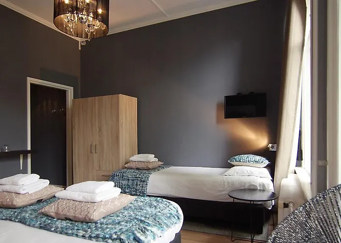 Hotel Flower Market 2*