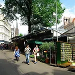 Flower Market Hotel